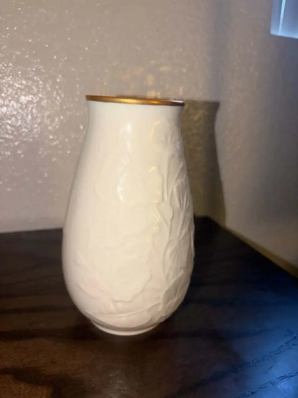 Lenox Morning Glory Ivory Porcelain Vase with 24k Gold Trim